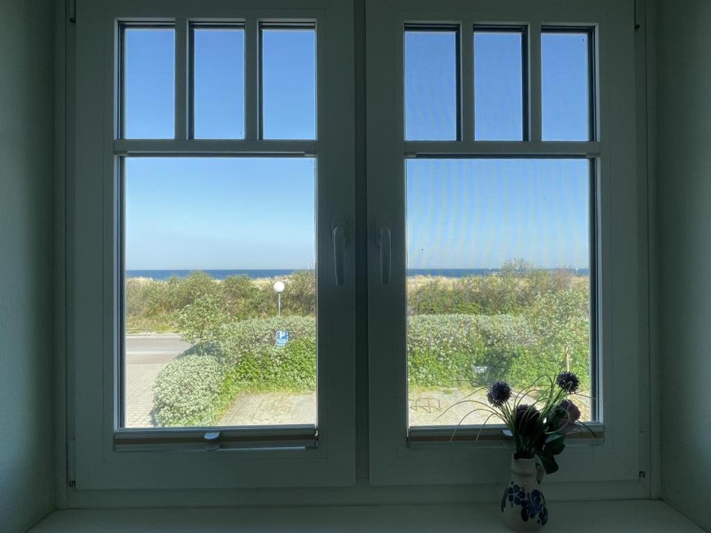 Fewo 02 Ferienwohnung Mit Meerblick ريريك المظهر الخارجي الصورة